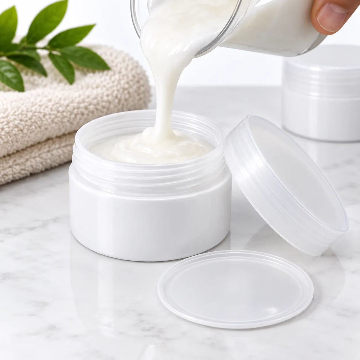 White 100gm plastic cosmetic jar for creams and skincare products